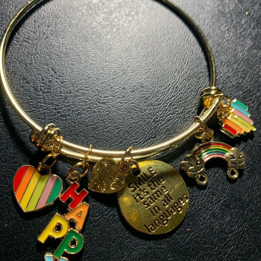 FabBangle - Picture 15 of 16
